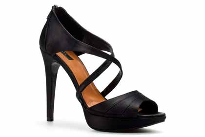 Crne sandale Zara 2011