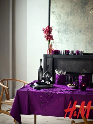 H&M ljubičasta dekoracija stola