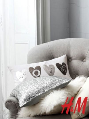 H&M srebrni jastuk