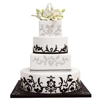 Crno bijela svadbena torta