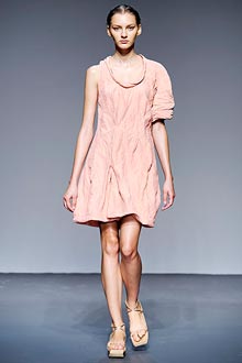 Roza haljina Calvin Klein